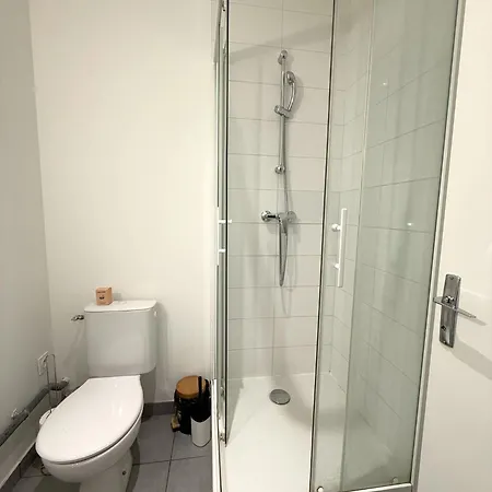 M28 Marquer Joli Proche De La Gare Et Du Centre Apartment *